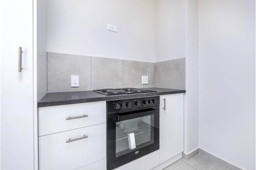 To Let 2 Bedroom Property for Rent in Austinville Western Cape